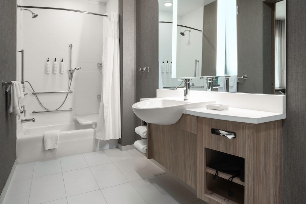 SpringHill Suites by Marriott Charlotte Airport Lake Pointe - photo 7