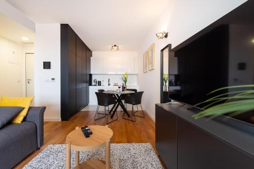 Central apartment with garage Zadar — 4-Star Luxury Hotel in Zadar, Croatia