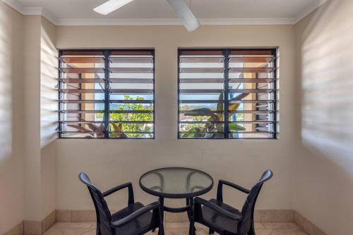 Magnificent 2 bed unit in heart of Port Douglas — 4-Star Luxury Hotel in Port Douglas, Australia