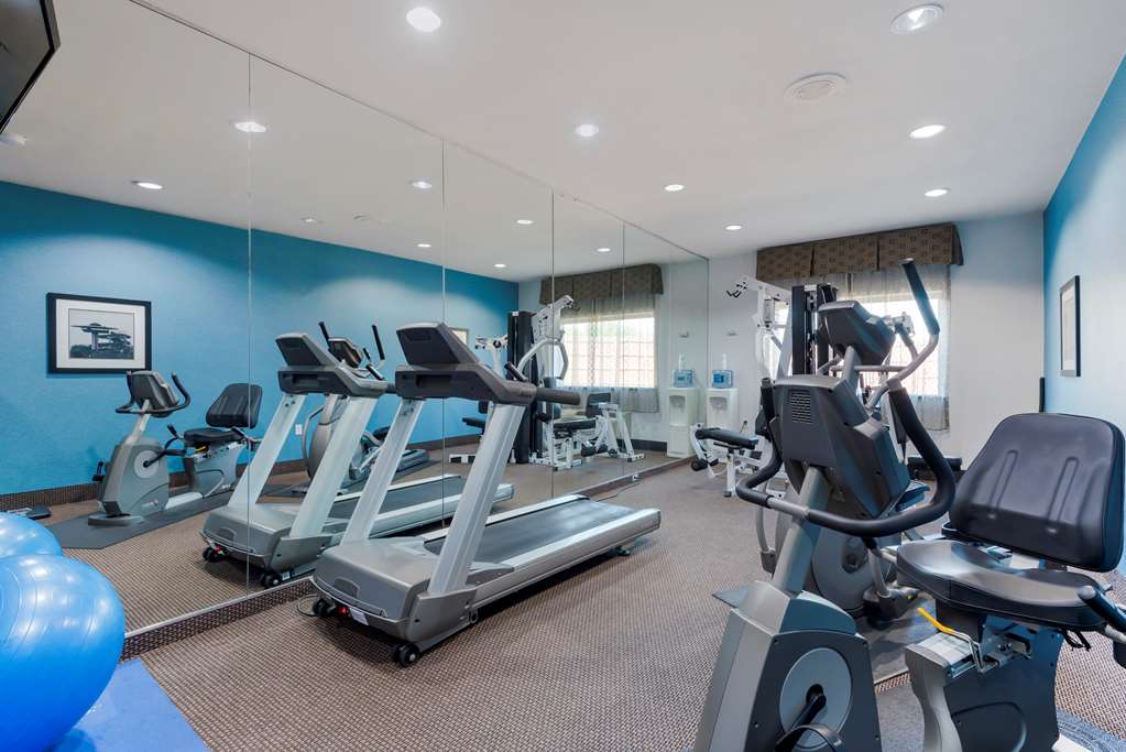 Best Western Plus Arlington North Hotel & Suites - photo 7