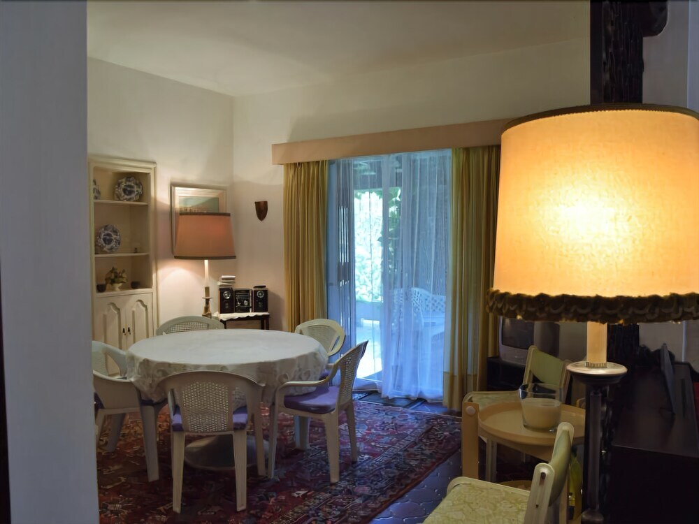 Villa Calma — 4-Star Luxury Hotel in Santa Cristina D'aro, Spain