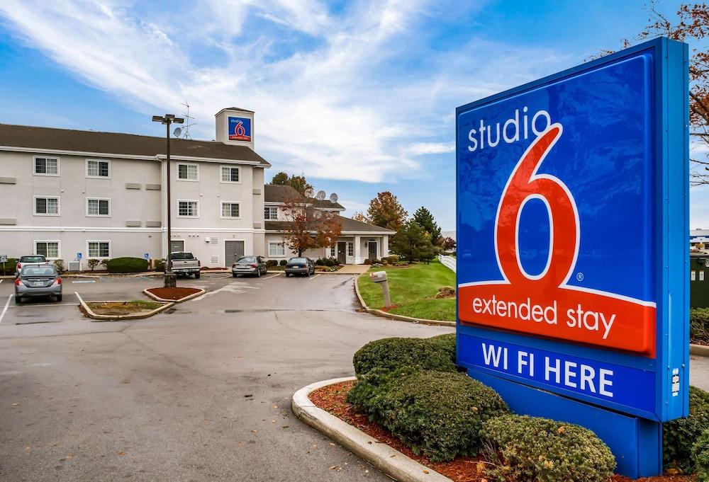 Quality Inn Fishers Indianapolis - photo 28