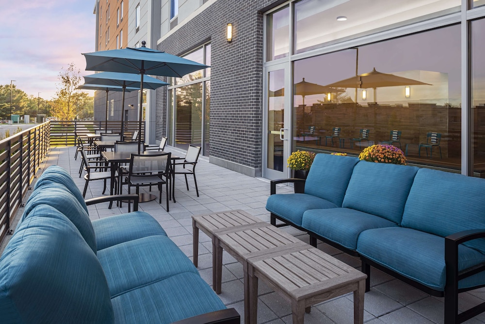 Homewood Suites by Hilton Boston Woburn - photo 34
