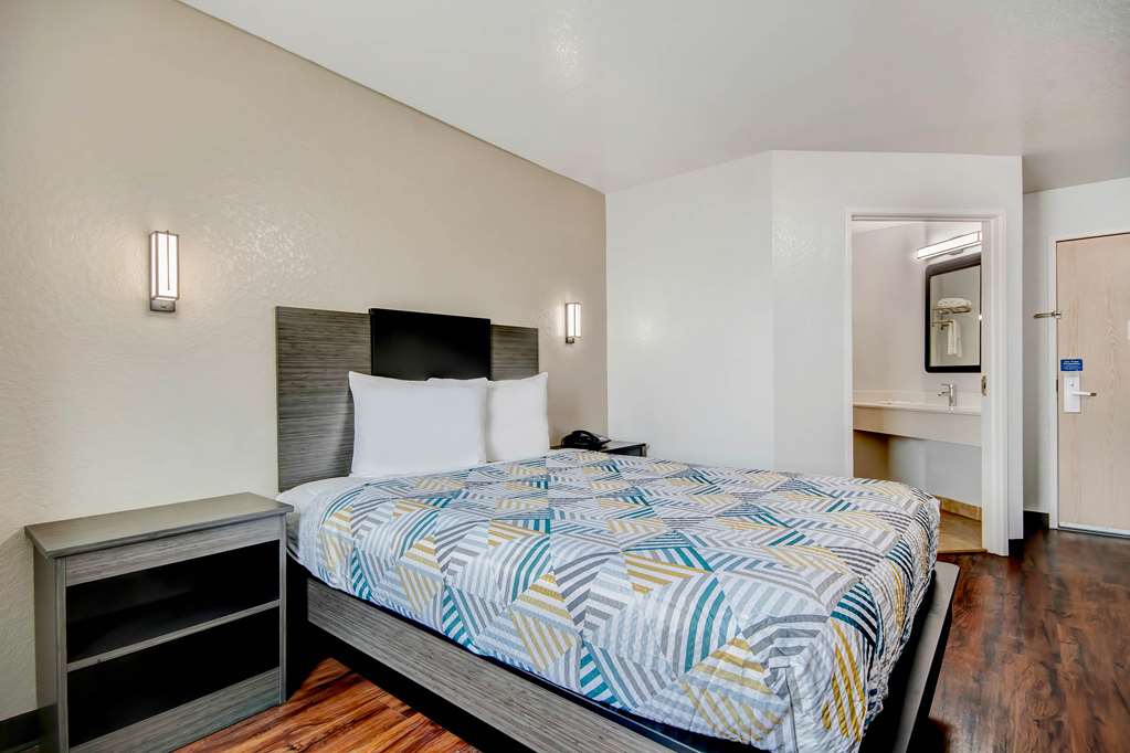 Motel 6 San Antonio TX Sea World North - photo 15