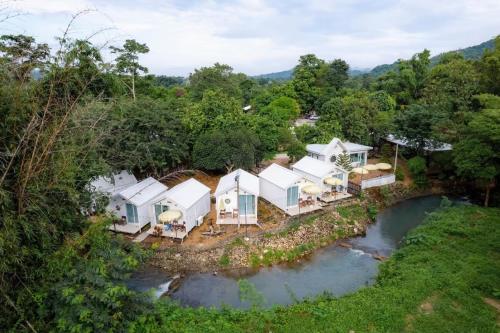 Cha Om Camping 21333009 — Kaeng Khoi