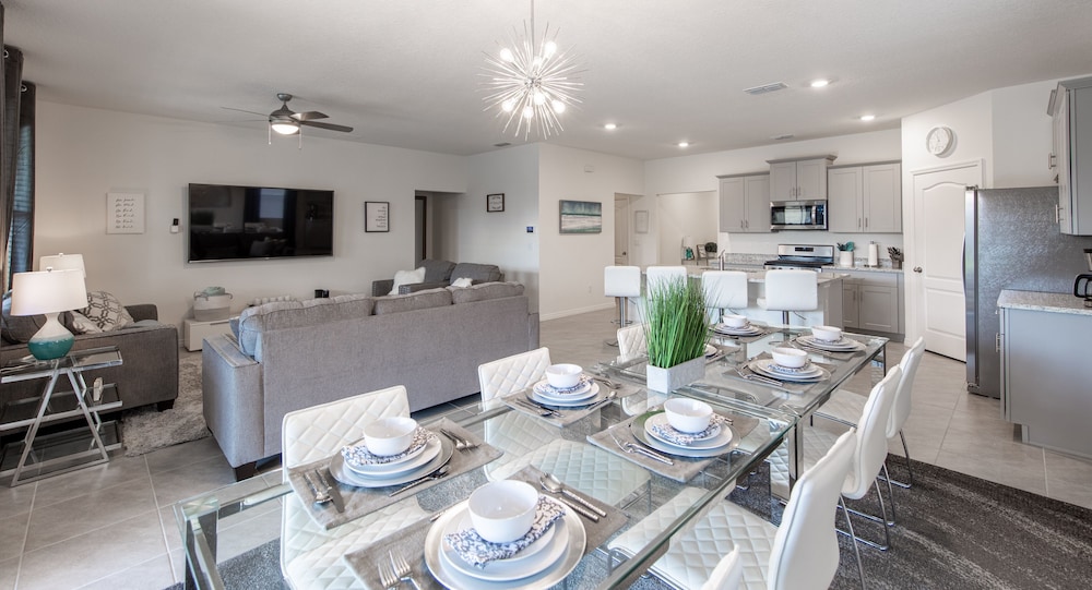 7547oml solterra Resort 6 Bedroom Home by RedAwning - photo 36