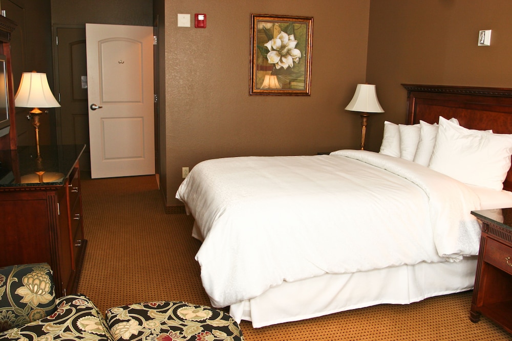 The Wildwood Hotel - photo 6