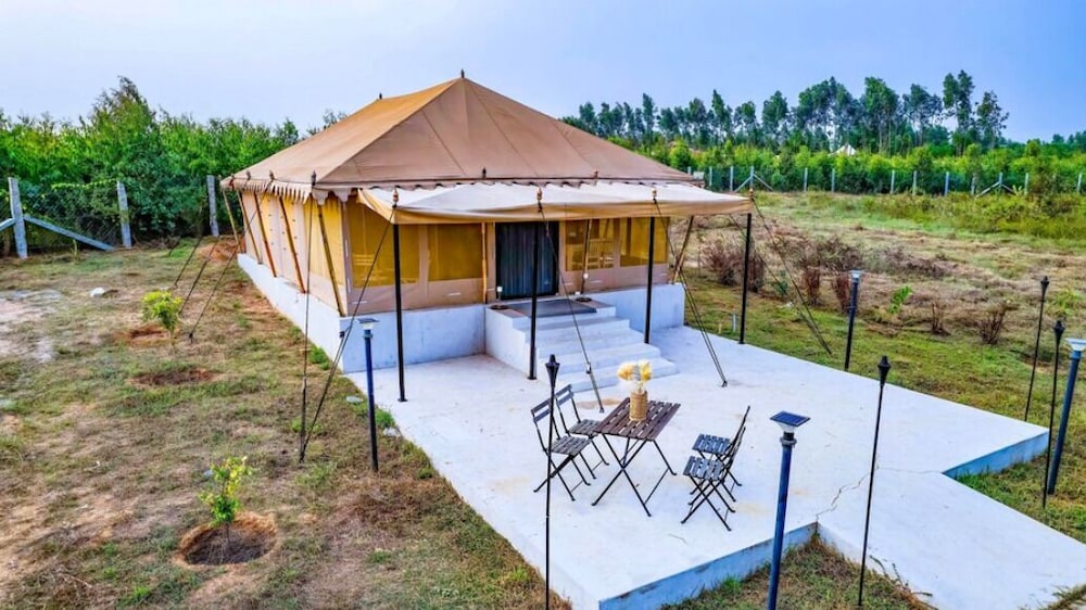 Click Collection Serenity Retreat — Hoskote — photo 4