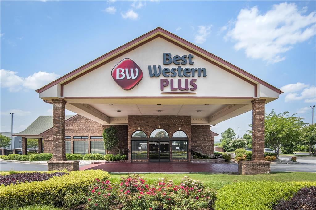 Best Western Plus Bessemer Hotel & Suites in Bessemer, United States