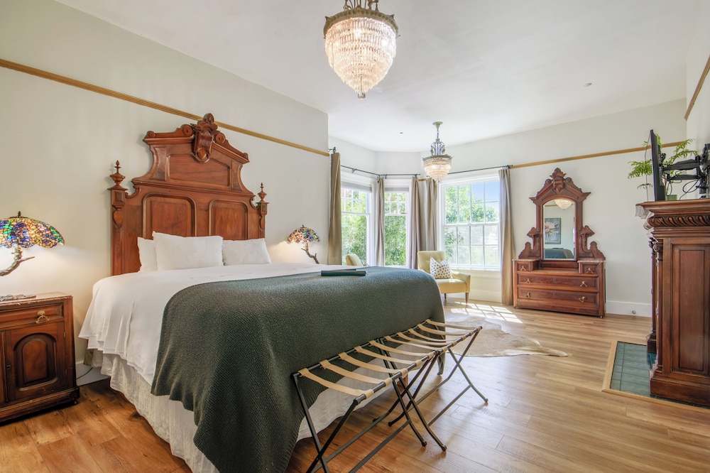 Cedar Gables Inn - photo 13