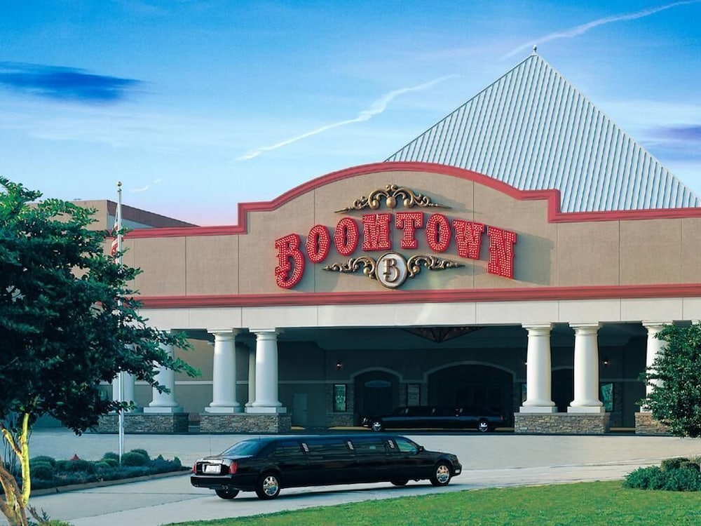 Boomtown Casino & Hotel - photo 20