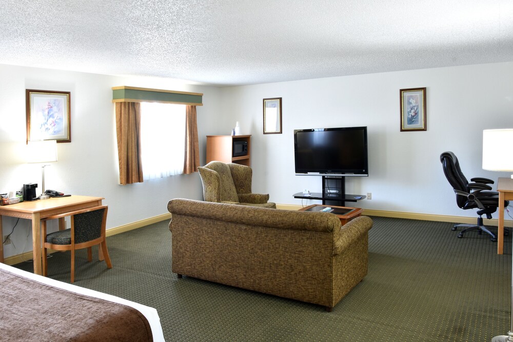 Baymont by Wyndham Robinson - photo 12