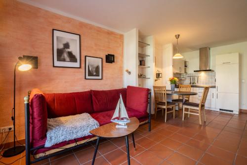 Feriendorf Rugana Komfort Appartement mit 1 Schlafzimmer und Terrasse B37 — 4-Star Luxury Hotel in Dranske, Germany