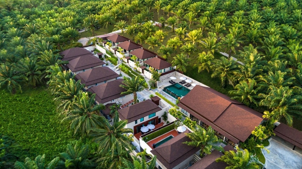 De Malee Pool Villas — 4-Star Luxury Hotel in Krabi, Thailand