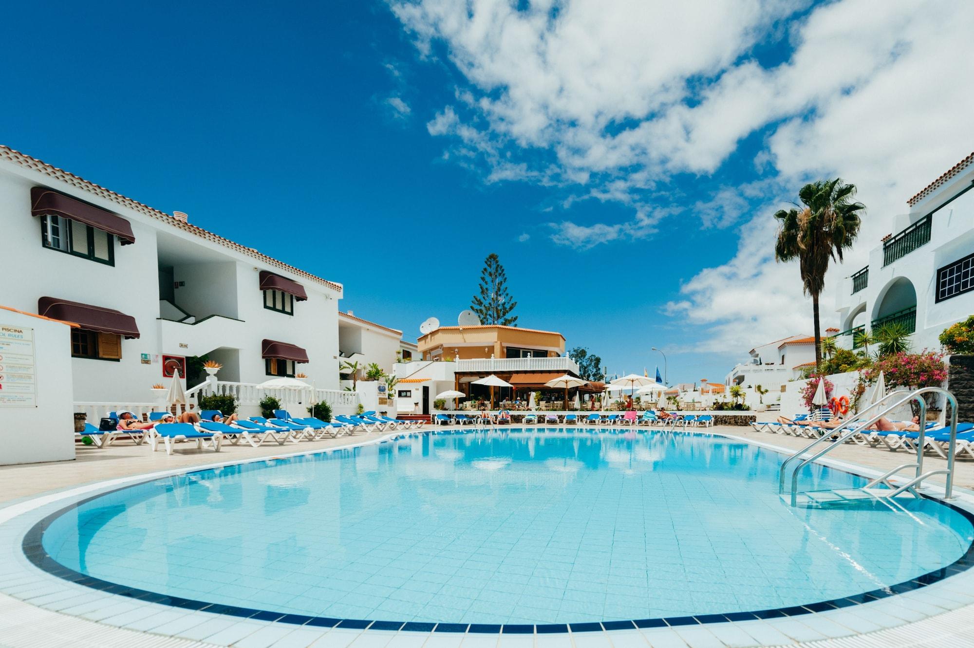 Aparthotel Neptuno Costadeje — Adeje — photo 4