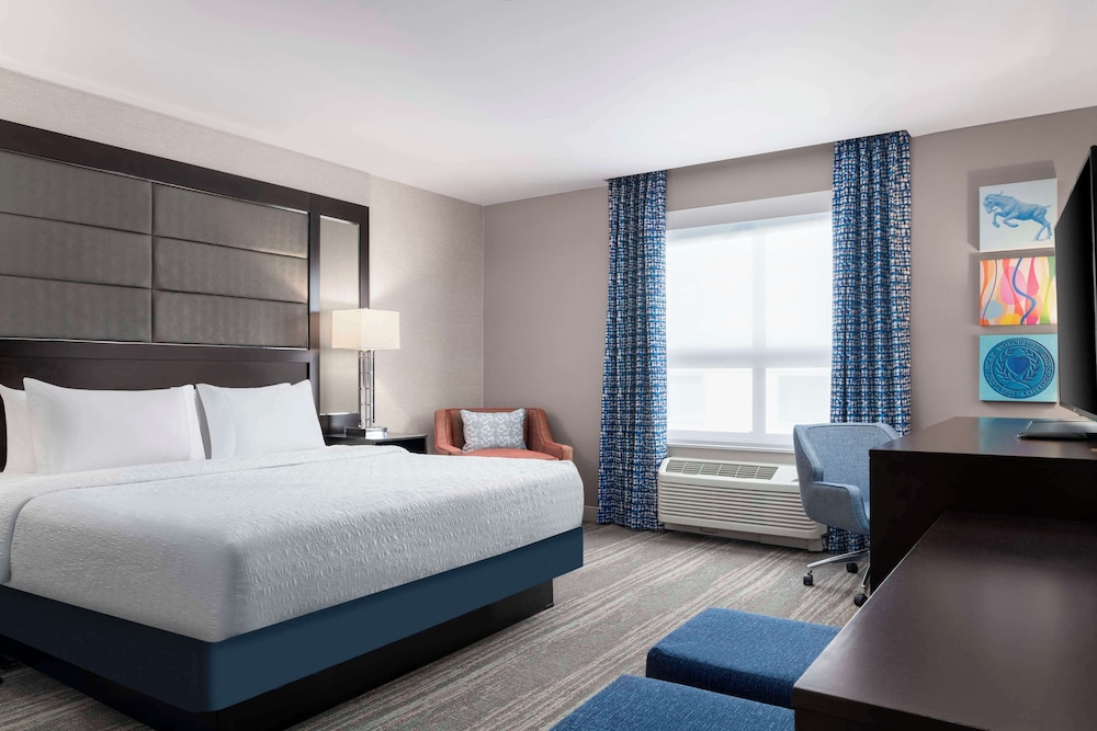 Hampton Inn & Suites Worcester - photo 12