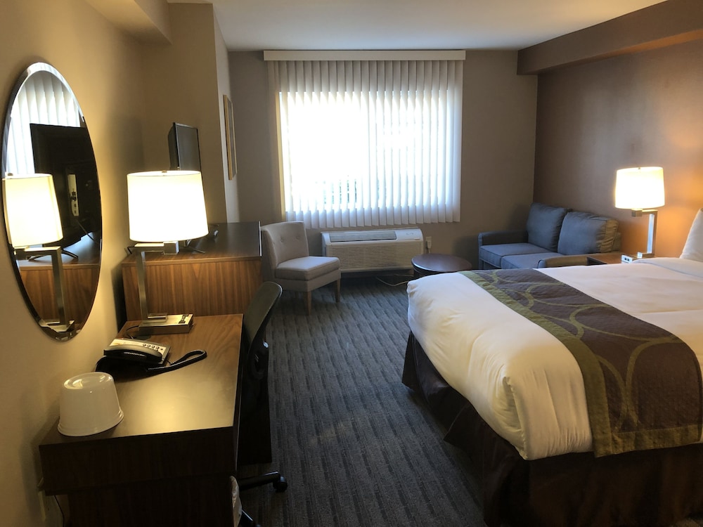 Super 8 Lynnwood - photo 5