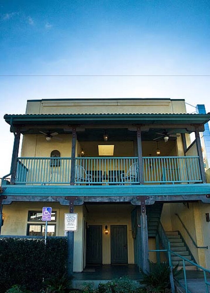 Sonoma Creek Inn - featured photo