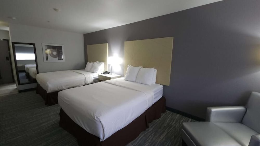 West Valley Inn - photo 9