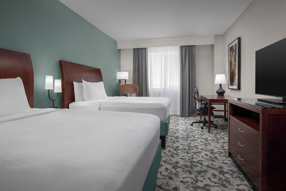 Hilton Garden Inn Denver Downtown - photo 24