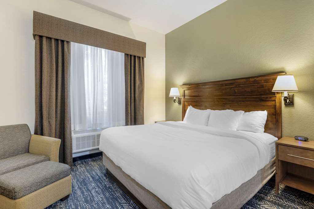 Comfort Inn & Suites Mt. Rushmore - photo 35