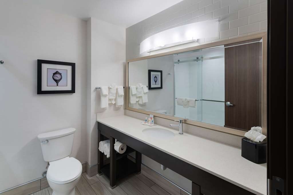 Comfort Suites Kennewick At Southri - photo 28