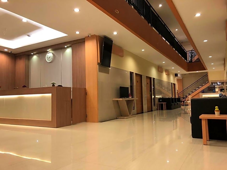Lcr Hotel — hotel in Ende