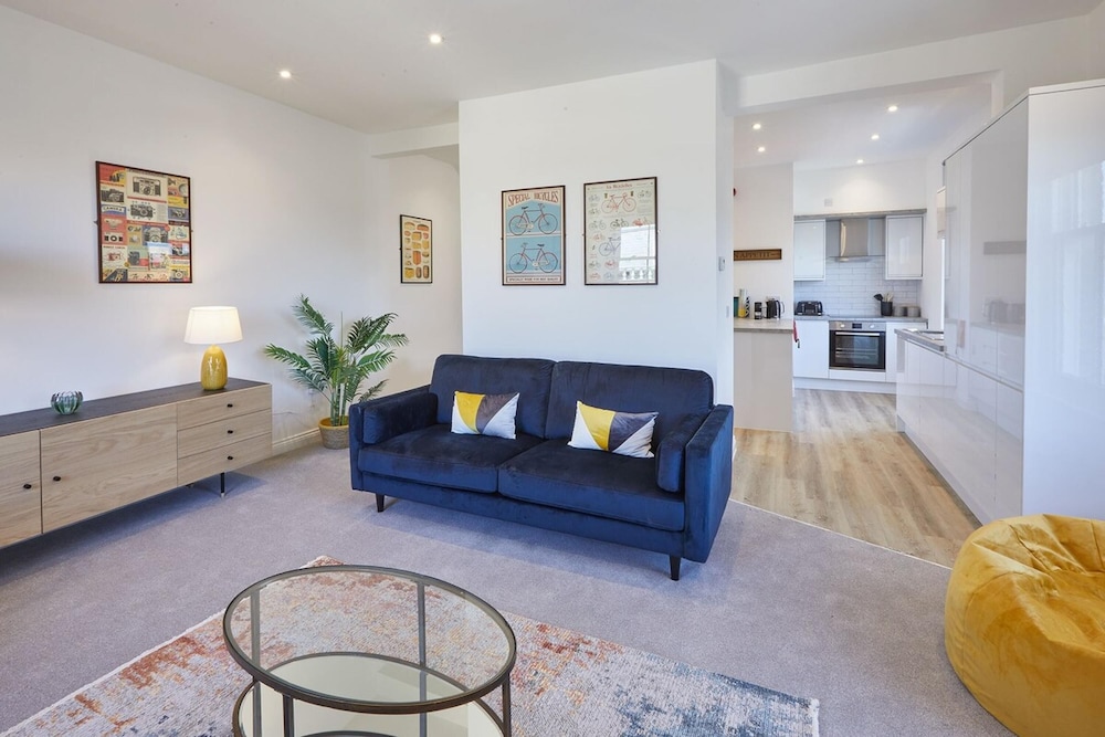 Host & Stay Cornerhouse Apartments — 4-Star Luxury Hotel in Saltburn-By-The-Sea, United Kingdom