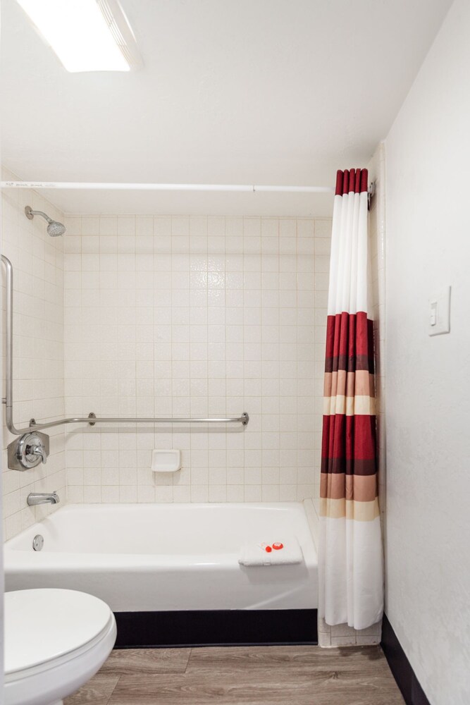 Motel 6 Mesa AZ Downtown - photo 28