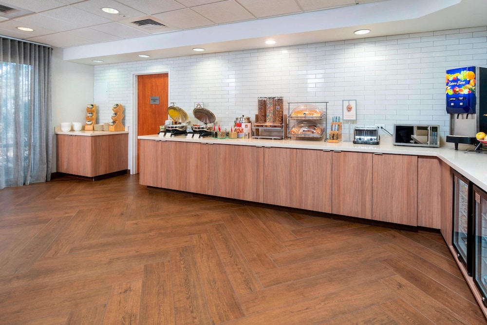 Fairfield Inn & Suites by Marriott Bend Downtown - photo 32