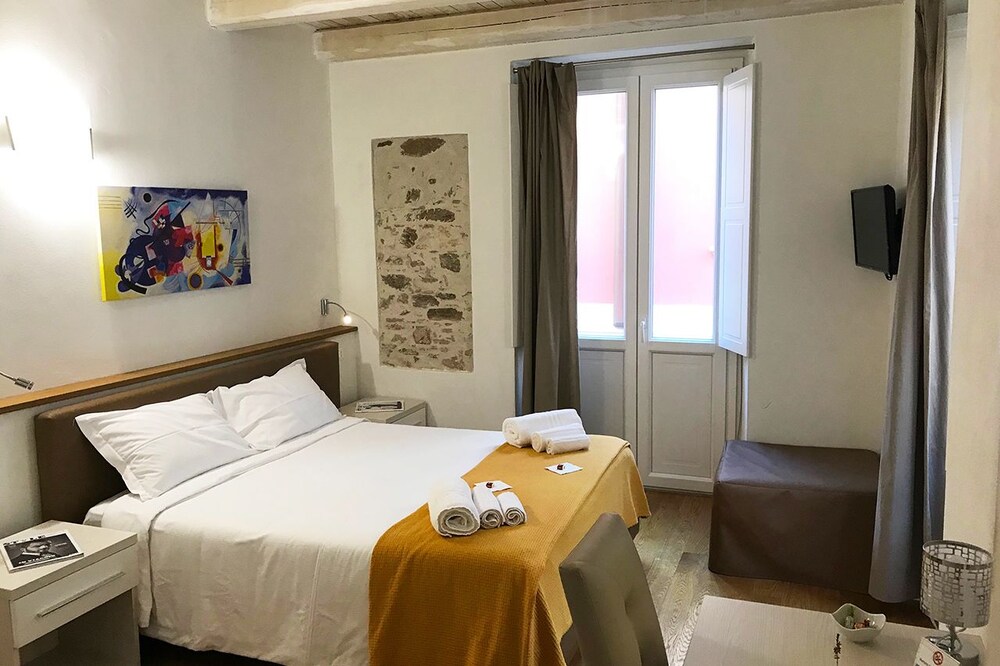 B&B Cerasarella — 4-Star Luxury Hotel in Vibo Valentia, Italy