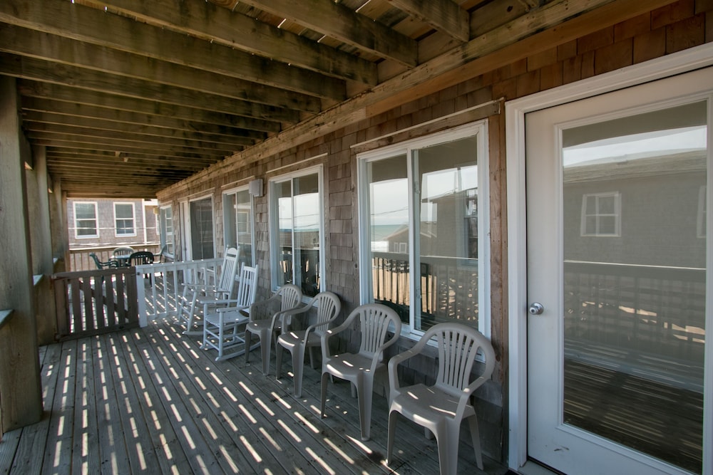 Outer Banks Motel - photo 29