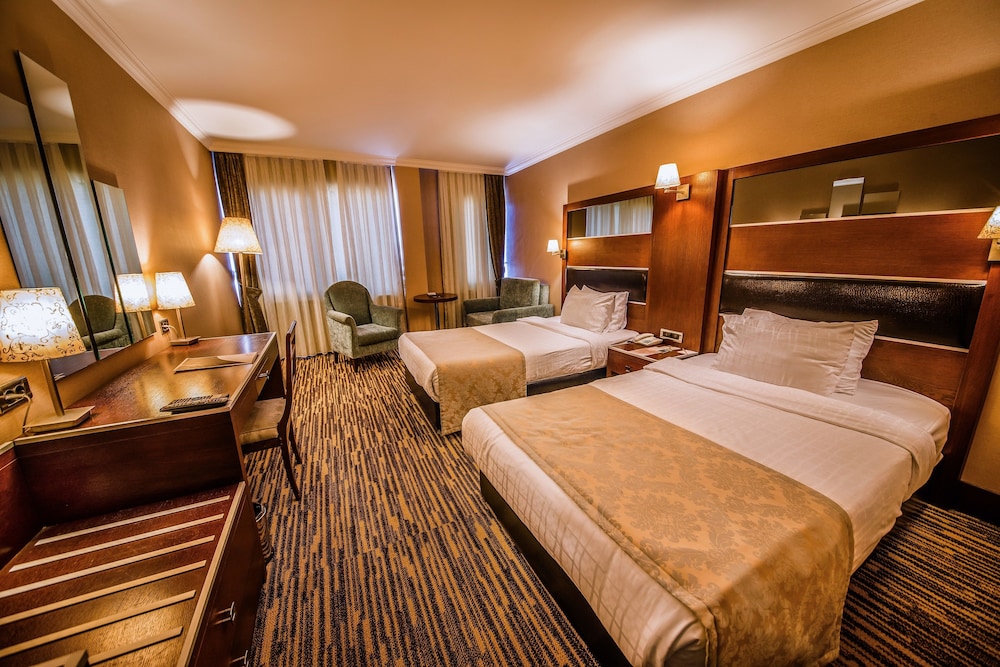 Dream Hill Business Deluxe Hotel Asia — 4-Star Luxury Hotel in Istanbul, Turkey