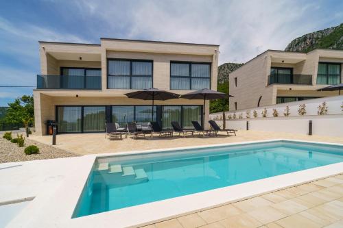 Villa Anki — 4-Star Luxury Hotel in Bribir, Croatia