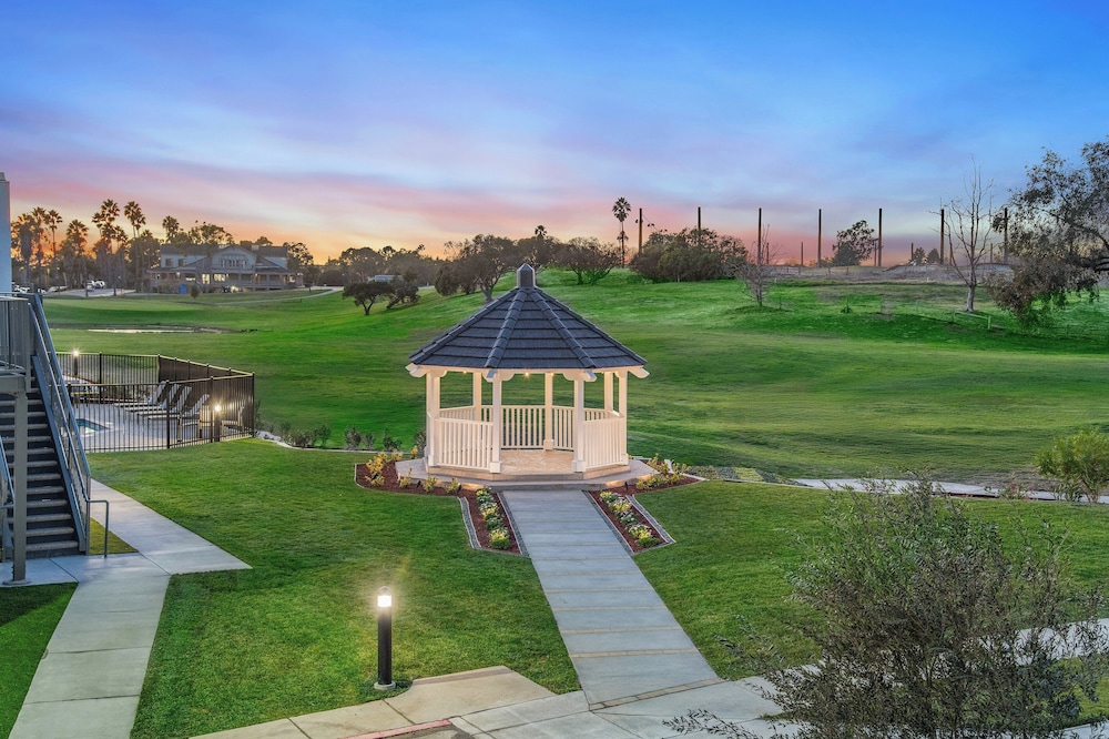 Staybridge Suites Oxnard River Ridge by IHG - photo 77