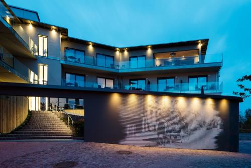 Hof Suiten — 4-Star Luxury Hotel in Waren, Germany