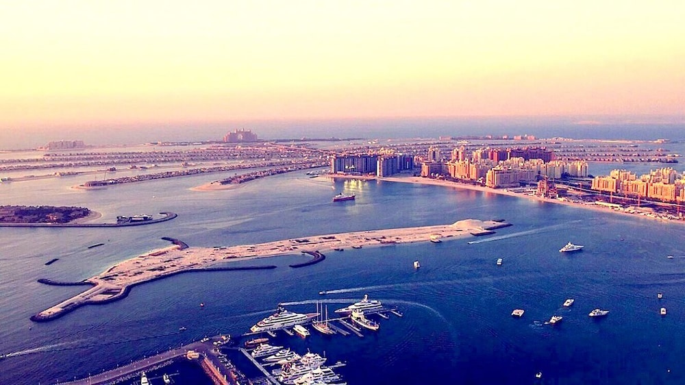 Kennedy Towers Princess Tower — 4-Star Luxury Hotel in Dubai, United Arab Emirates