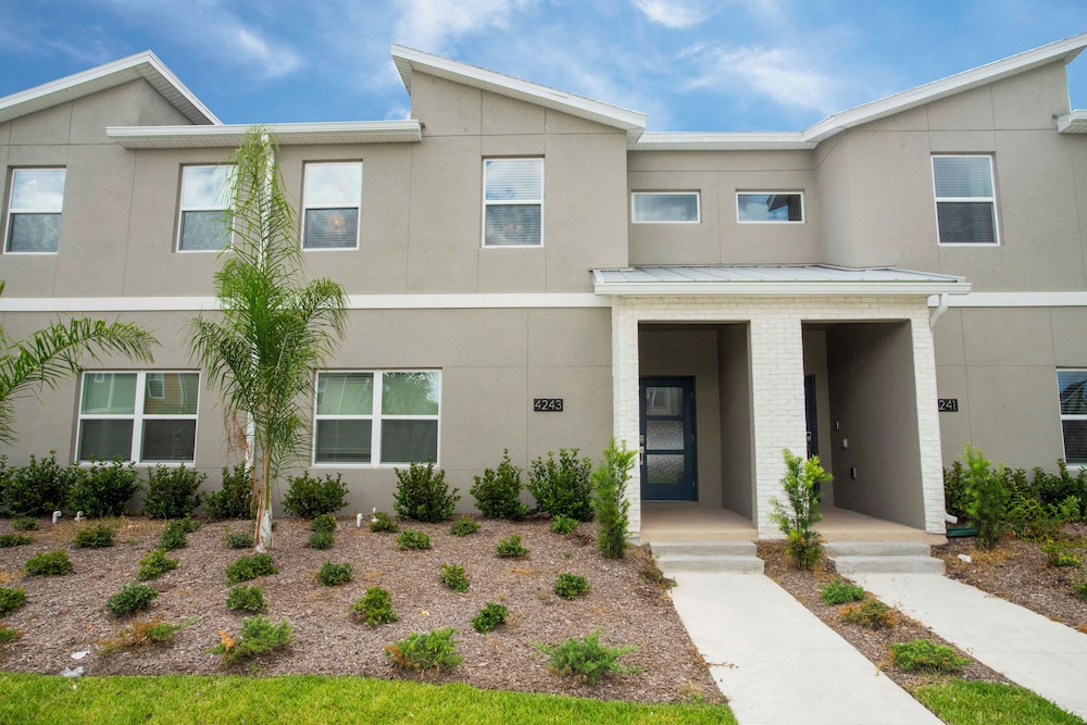 Gorgeous 4 Bd Close to Disney w Pool Storey Lake Resort 4243 - photo 40