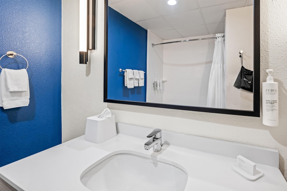 Spark by Hilton Fort Stockton - photo 48
