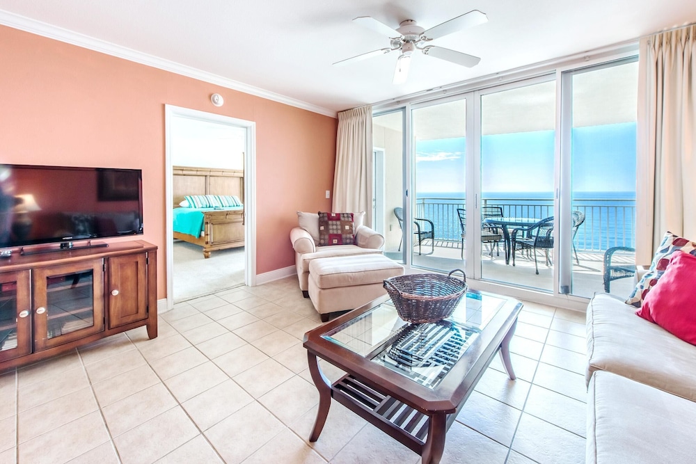 Emerald Beach 2225 - last minute hotel in Panama City Beach