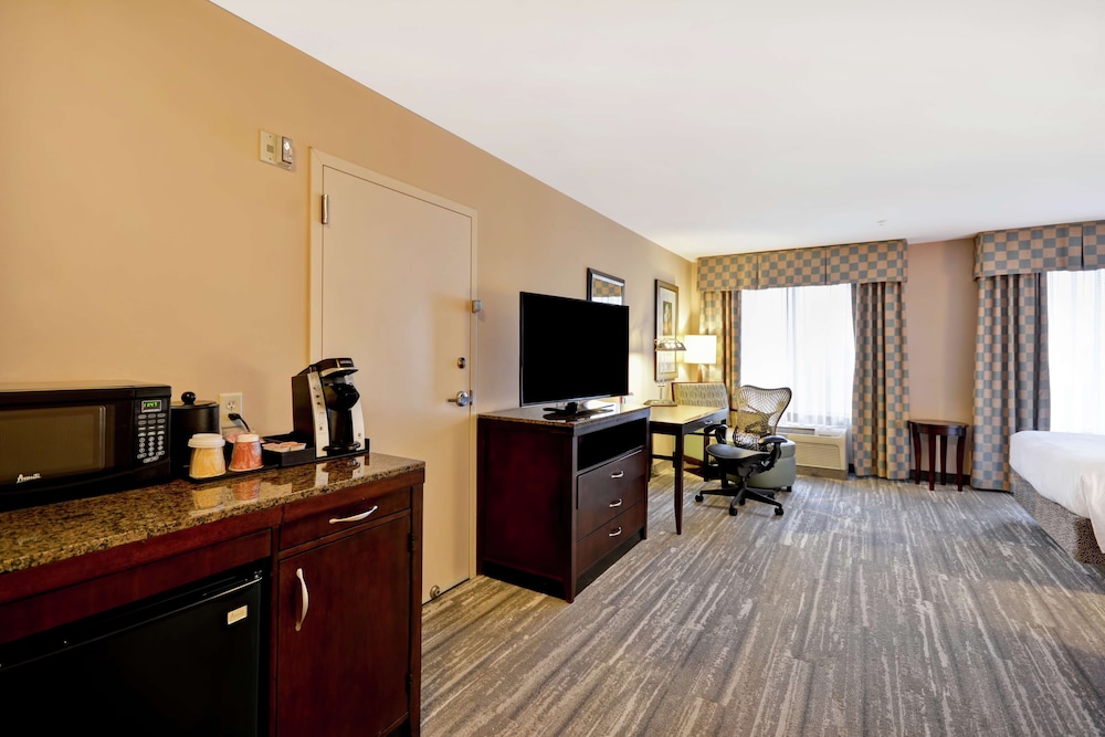 Hilton Garden Inn Ridgefield Park - photo 6