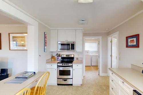 Crab Cottage in Nye Beach — 4-Star Luxury Hotel in Newport, United States