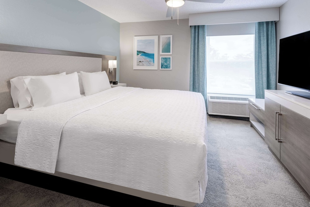 Hampton Inn & Suites Venice Bayside South Sarasota - photo 16