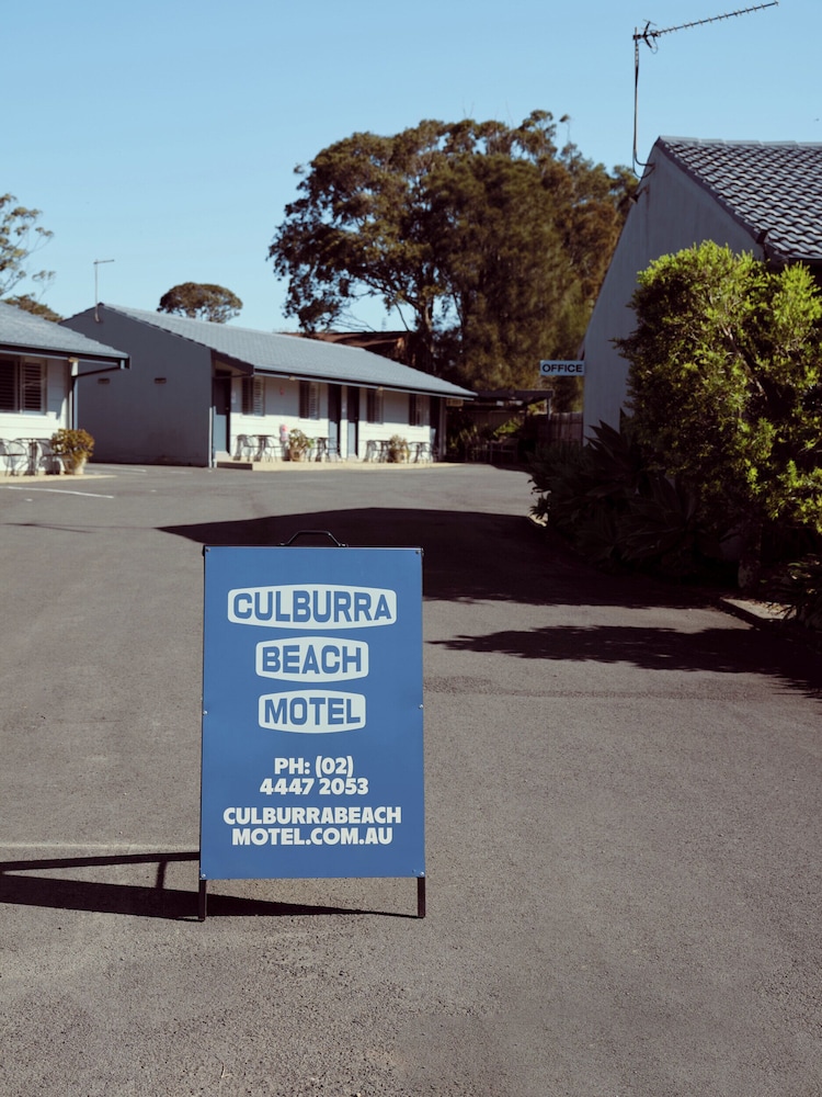 Culburra Beach Motel - carbon neutral hotel in Culburra Beach