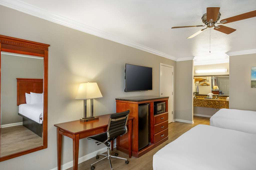 Best Western Heritage Inn - photo 9