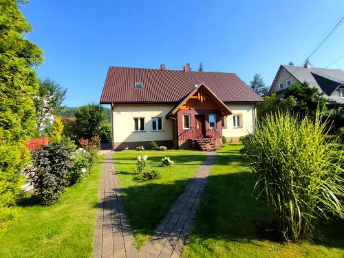Pokoje gościnne Zawoja Centrum Henryk Hadka in Zawoja, Poland