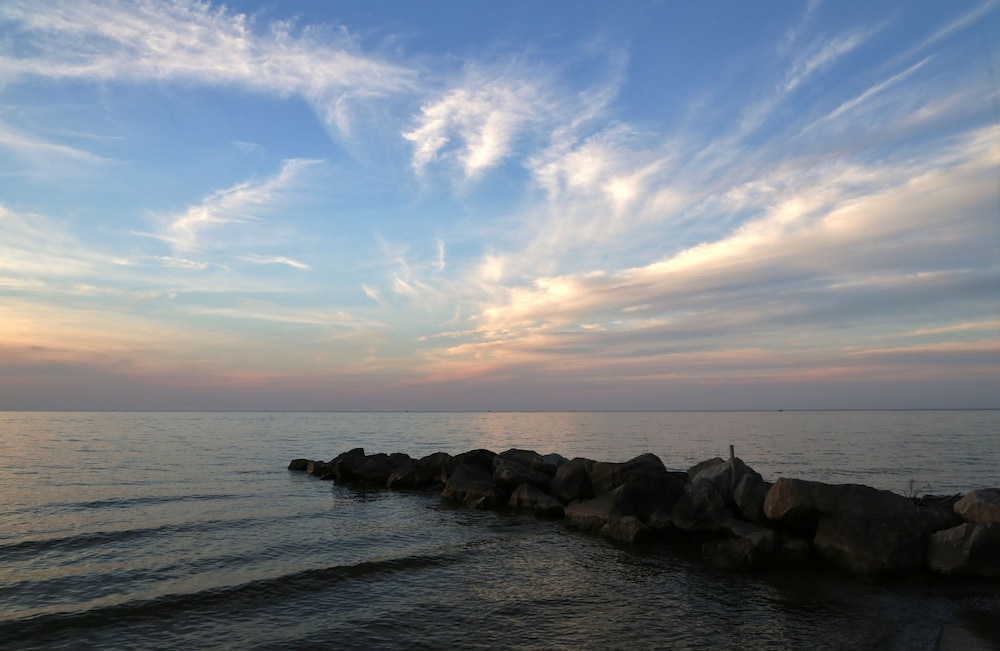 Sheraton Erie Bayfront Hotel - photo 77