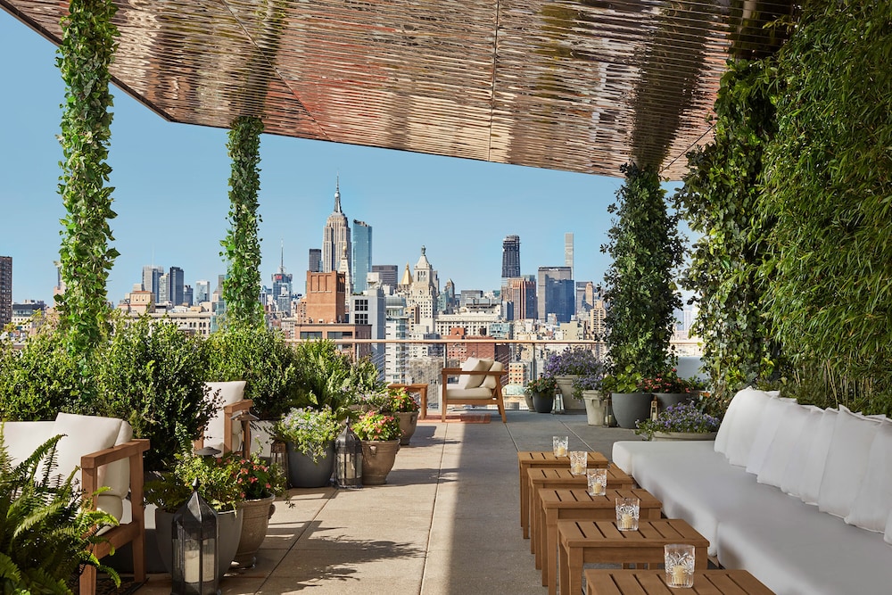 PUBLIC an Ian Schrager hotel - photo 35