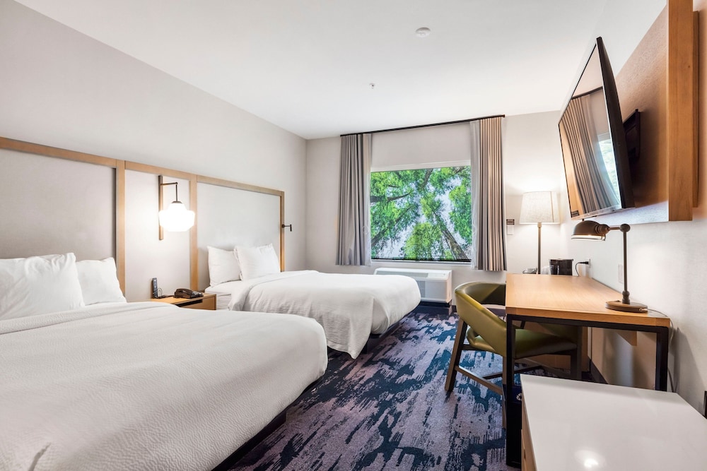 Fairfield by Marriott Inn & Suites San Francisco Airport Oyster Point Area - photo 16