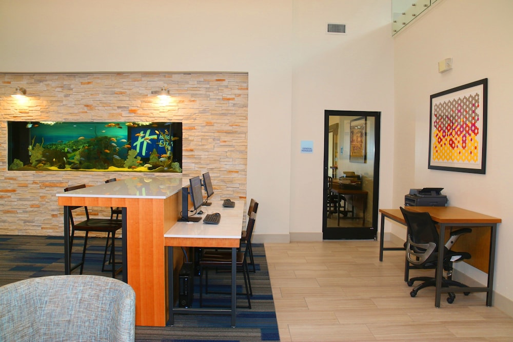 Holiday Inn Express Hotel & Suites South Padre Island by IHG - photo 22